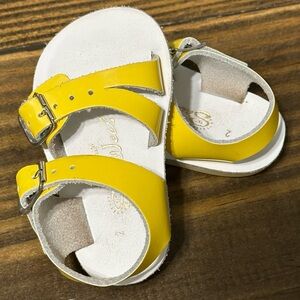 Yellow Sun San Sea Wee Sandals